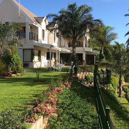 Oewerpalms View Hotel Oudtshoorn Esterno foto