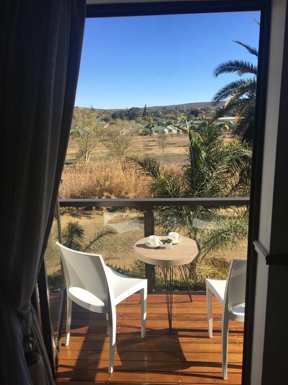 Oewerpalms View Hotel Oudtshoorn Esterno foto
